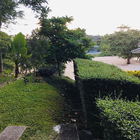 Koh Sirey Beachfront Pool Villa Phuket Kültér fotó