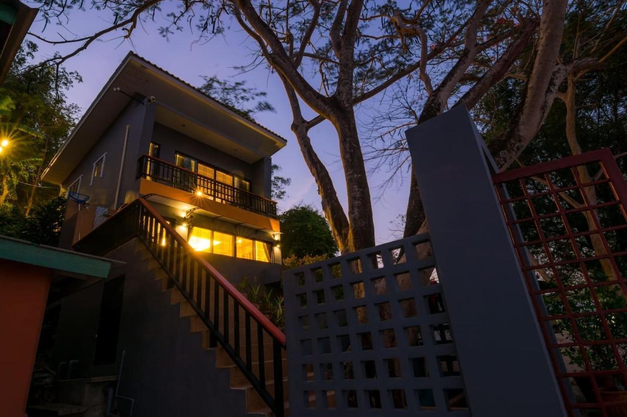 Koh Sirey Beachfront Pool Villa Phuket Kültér fotó