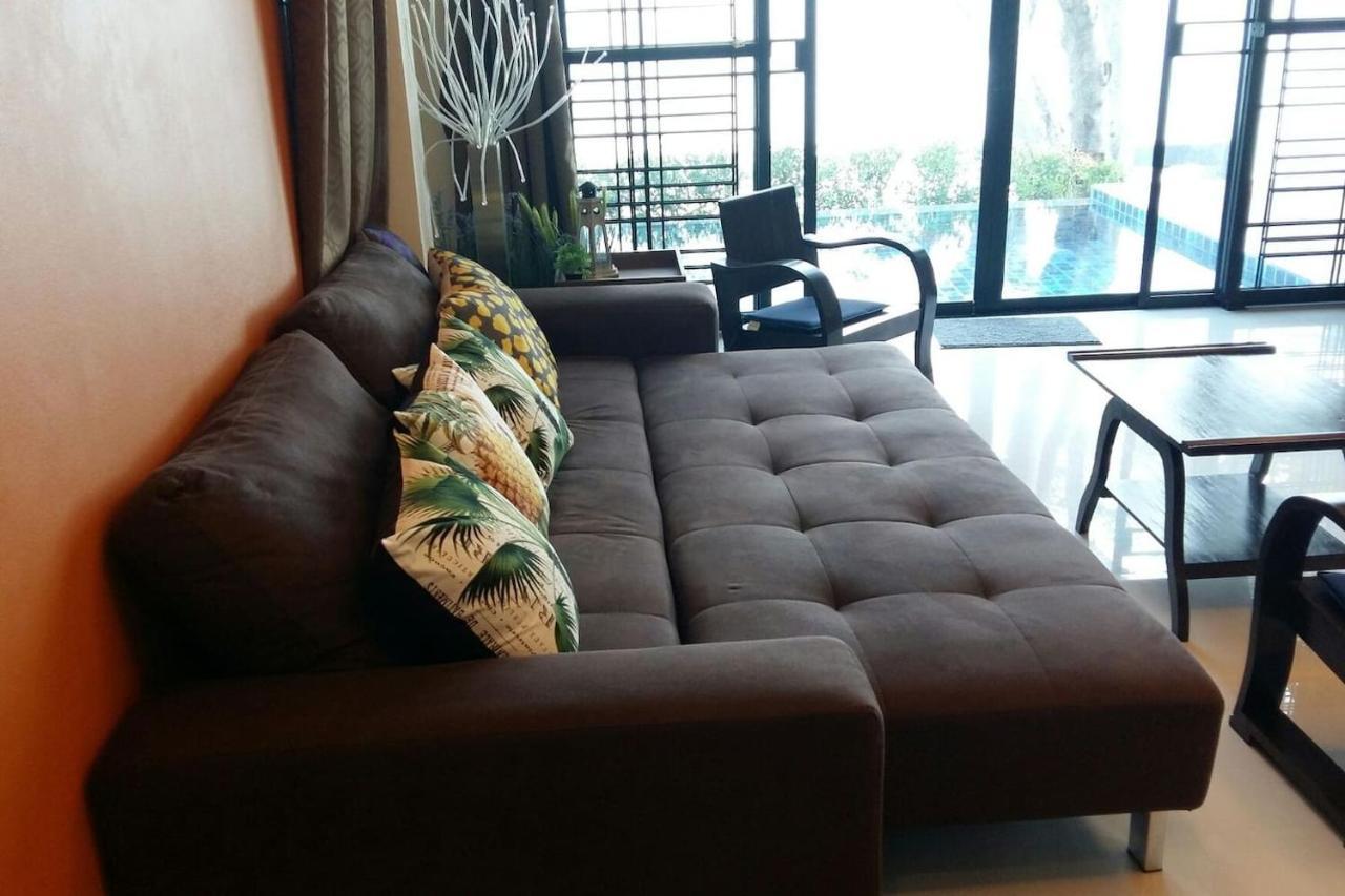 Koh Sirey Beachfront Pool Villa Phuket Kültér fotó